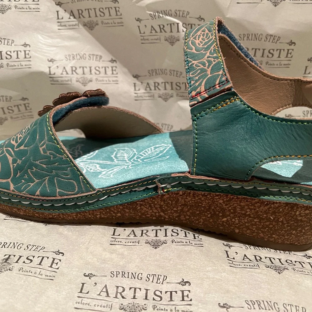 New L'Artiste by Spring Step Leather Wedge Sandals Cuteness Teal Embossed NIB - Picture 7 of 14